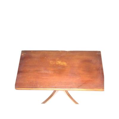 Lot. 6299. Duncan Phyfe Game Table