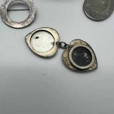 6379 Lot of Silver Jewelry