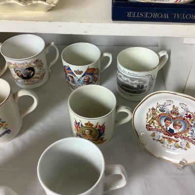 Lot. 6370 Lot of Prince Charles / Lady Diana Cups/Plates