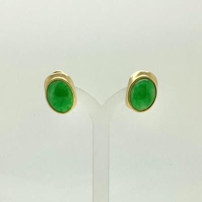 #8265 14K Yellow Gold Jade Earrings