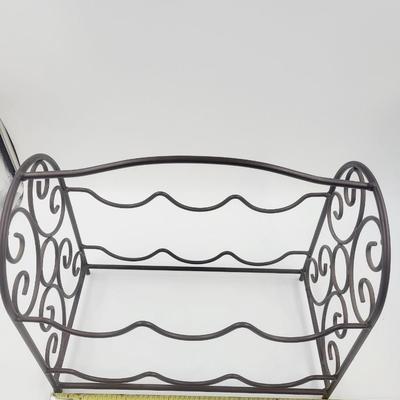 CUTE DECORATIVE METAL WINE BOTTLE RACK