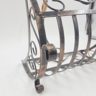 BEAUTIFUL DECORATIVE METAL TABLE TOP BASKET