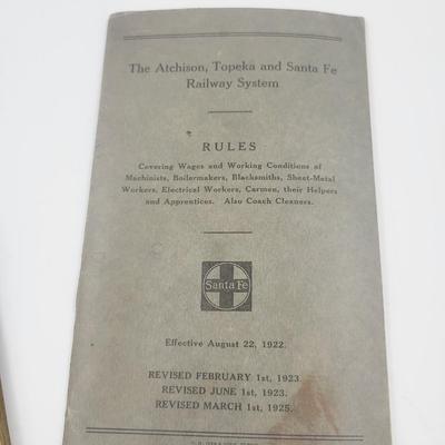 ANTIQUE ATCHISON & TOPEKA SANTA FE RAILROAD MANUELS