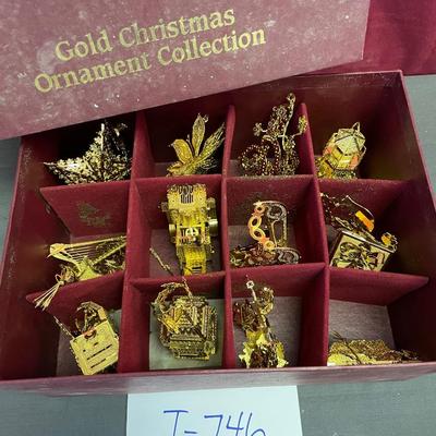 Set of 12-Danbury mint gold Christmas collection