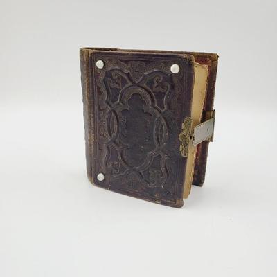 ANTIQUE PHOTO ALBUM W/ PHOTOS - MANY TIN TYPE