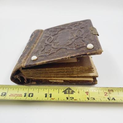ANTIQUE PHOTO ALBUM W/ PHOTOS - MANY TIN TYPE