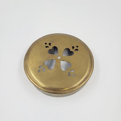 CUTE BRASS TOP CANDLE TOPPER