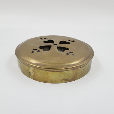 CUTE BRASS TOP CANDLE TOPPER