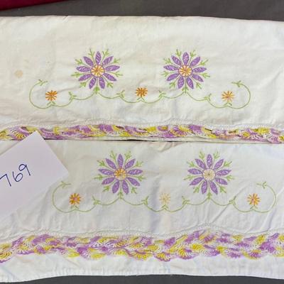 Set of pillowcases