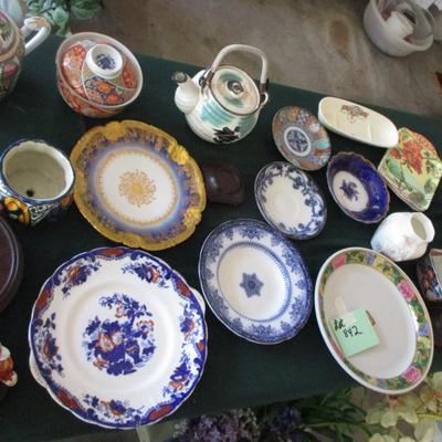 Decorative China/Collectibles