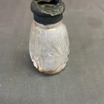 Vintage shakers