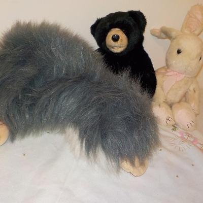 " Goggles and Heritage Collection Bear.