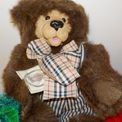 Kimbearly's Originals by A&A and Green Mountain Bears.