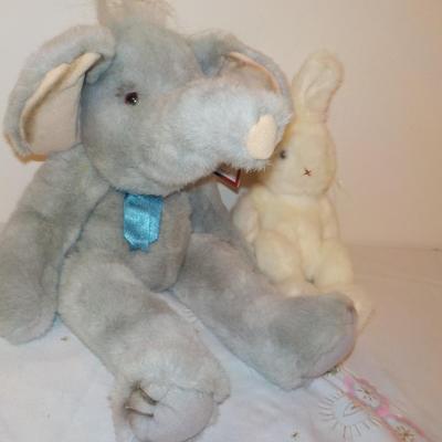 Dawson the Elephant and Bugesy.