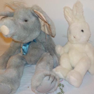 Dawson the Elephant and Bugesy.