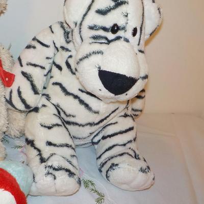 Migel and Stripes  both beautiful bears.