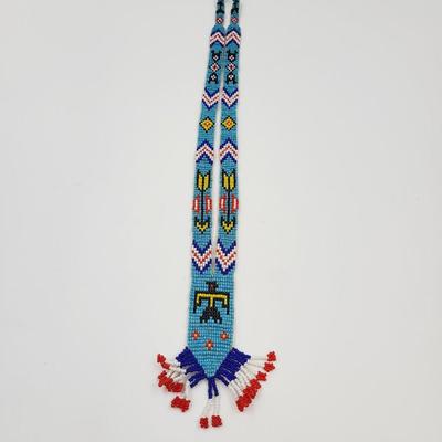 VINTAGE NATIVE AMERICAN HAND BEADED NECKLACE