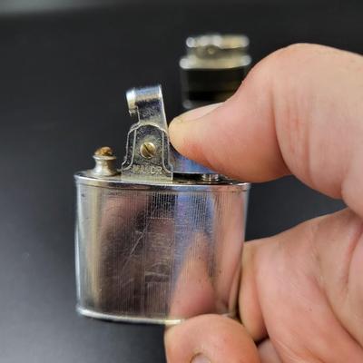 VINTAGE BUTANE LIGHTER BUNDLE