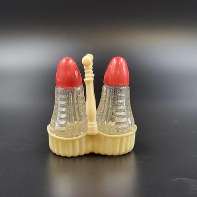 VINTAGE GLASS & PLASTIC SALT & PEPPER SHAKERS