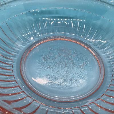 Anchor Hocking Depression glass bowl pink