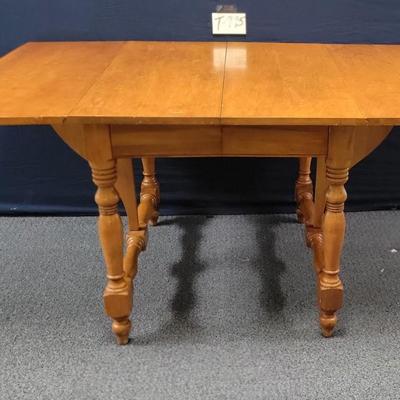 Oak Table & 3 Chairs