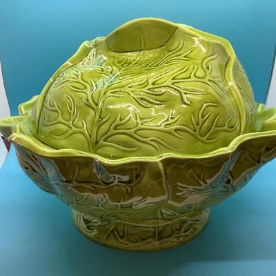 Holland Mold ceramic cabbage/lettuce