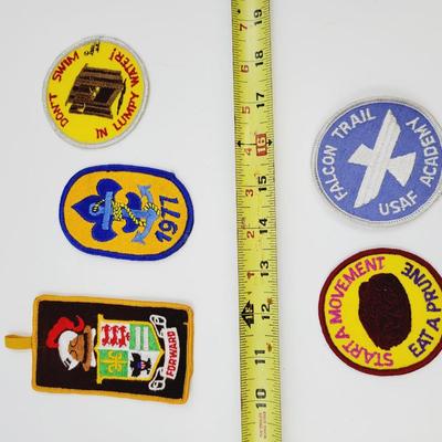VINTAGE BOY SCOUTS RANDOM COLLECTORS PATCHES