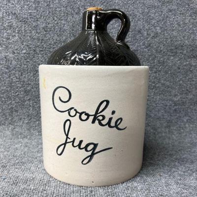 Monmouth Stoneware Cookie Jar