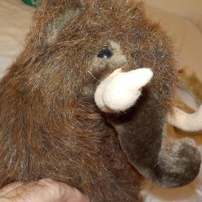 Prehistoric Rino and Irish Bear..