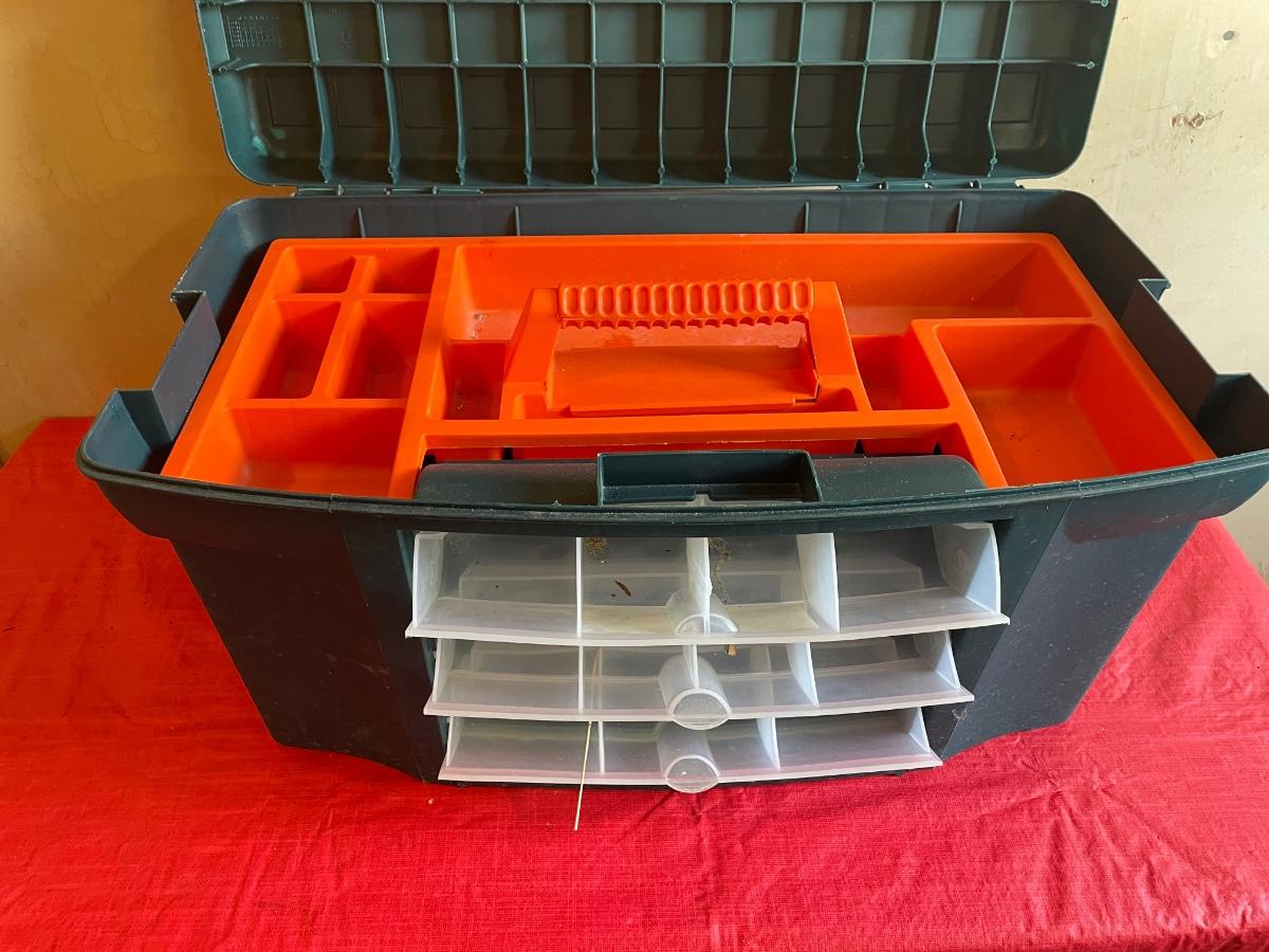 Plastic tool box