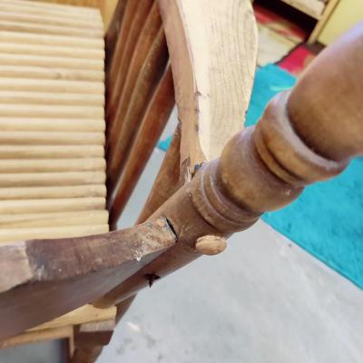 UNIQUE ANTIQUE ROCKING CHAIR
