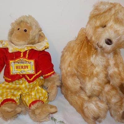 Hurdy and Rourke the cool animals.