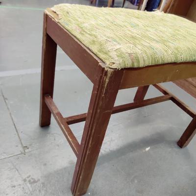 VINTAGE PIANO BENCH