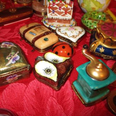 Bunny Figurines-- Goebel, Limoges