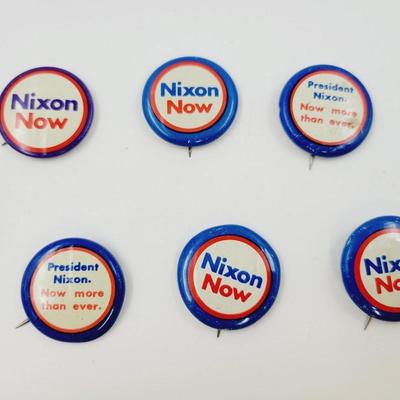 VINTAGE "NIXON" POLITICAL PINS / BUTTONS