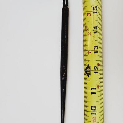 ANTIQUE WOODEN HANDLED CALIGRAPHY PEN