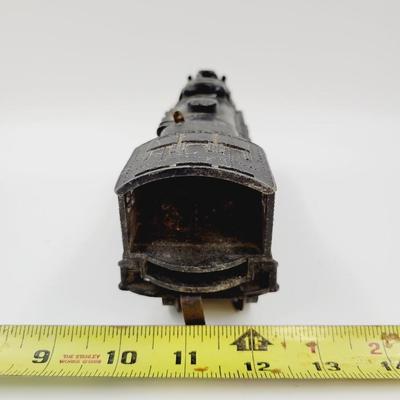 VINTAGE CAST IRON LIONEL ENGINE #027