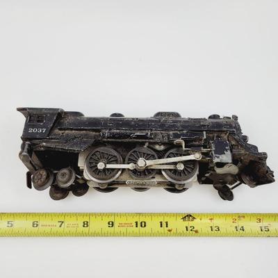 VINTAGE CAST IRON LIONEL ENGINE #027