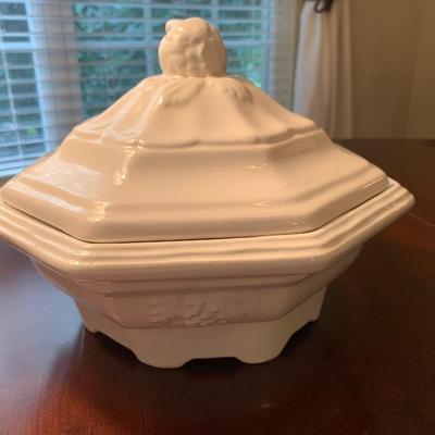 California pottery soup tureen w/lid & ladle