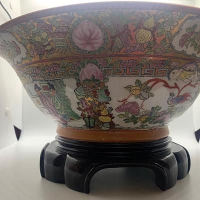 Large Asian bowl on attached stand