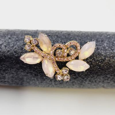 VINTAGE BEAUTIFUL PINK & GOLD TONED BROOCH - PICS DO NOT DO THIS PIECE JUSTICE