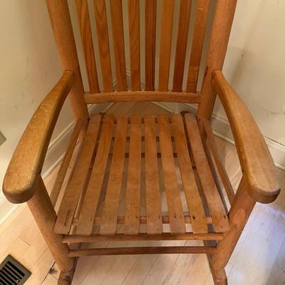 Wooden Rocking Chair (MB-MG)