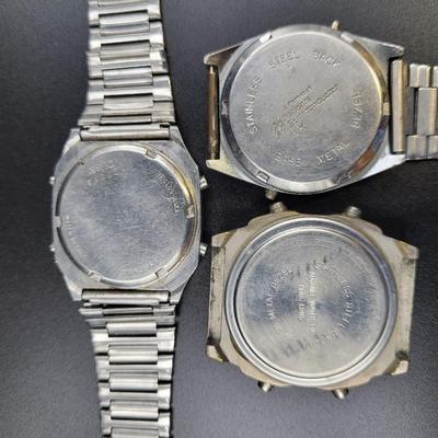 VINTAGE DIGITAL WATCH BUNDLE - UNTESTED