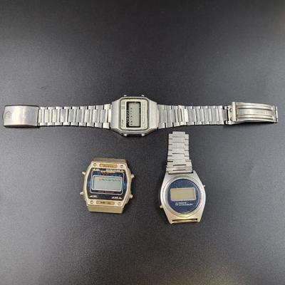 VINTAGE DIGITAL WATCH BUNDLE - UNTESTED