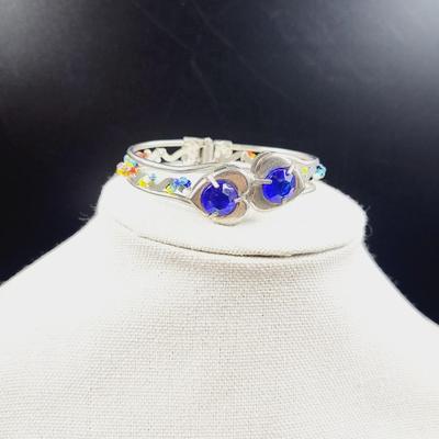 CREATIVE HAND CRAFTED JOINTED BRACELET