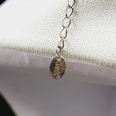 SILVER TONED W/ HEARTS NECKLACE BUNDLE