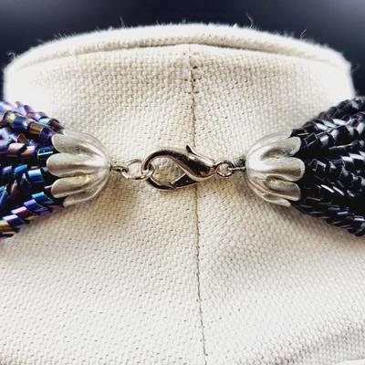 VINTAGE BOHEMIAN CZECH GLASS 2 TONED BEADED NECKLACE