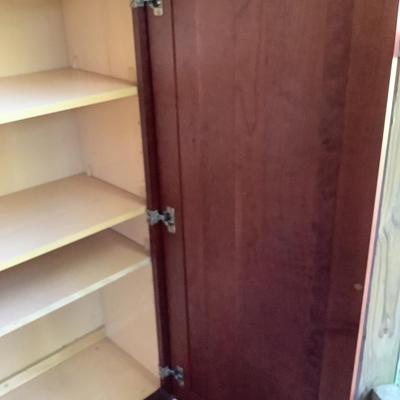 Top cabinets 2 or can be separated