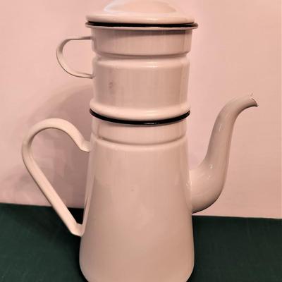 Lot #75 Vintage French Enamel Coffee Pot - Complete