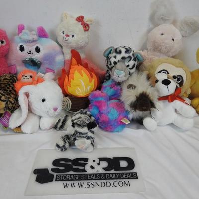 15 pc Stuffed Animals Toys Lot: Bunny, Campfire, Cats, Dogs